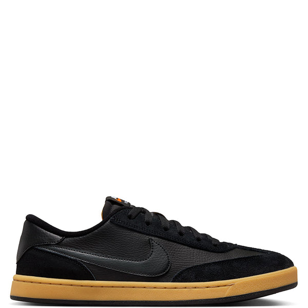 Nike Men's SB FC Classic Skate Shoes