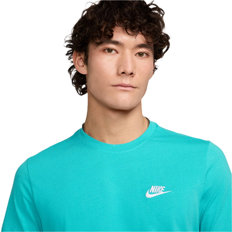 Nike Men's Sportswear Club T-Shirt