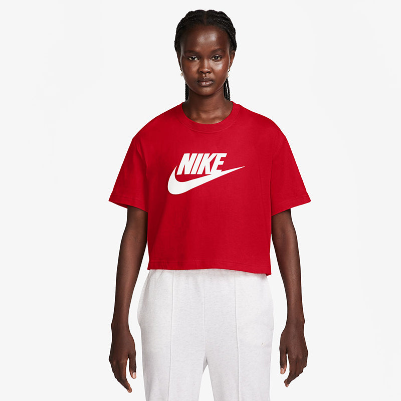 Nike Women's Sportswear Essential Cropped T-Shirt