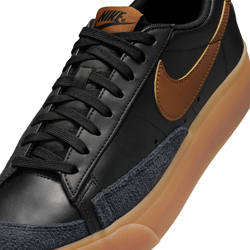 Nike Women's Blazer Low Platform