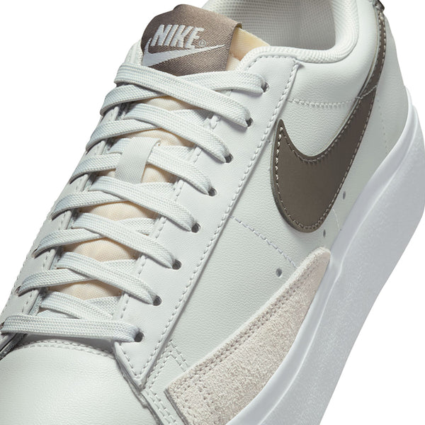 Nike Women's Blazer Low Platform