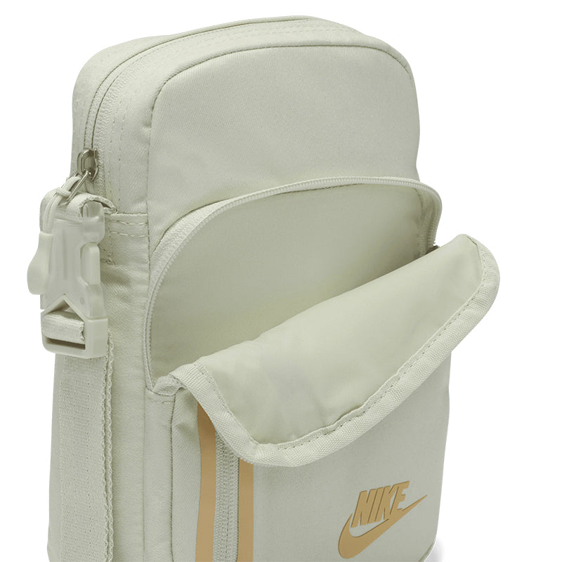 Nike Unisex Elemental Premium Crossbody Bag (4L)