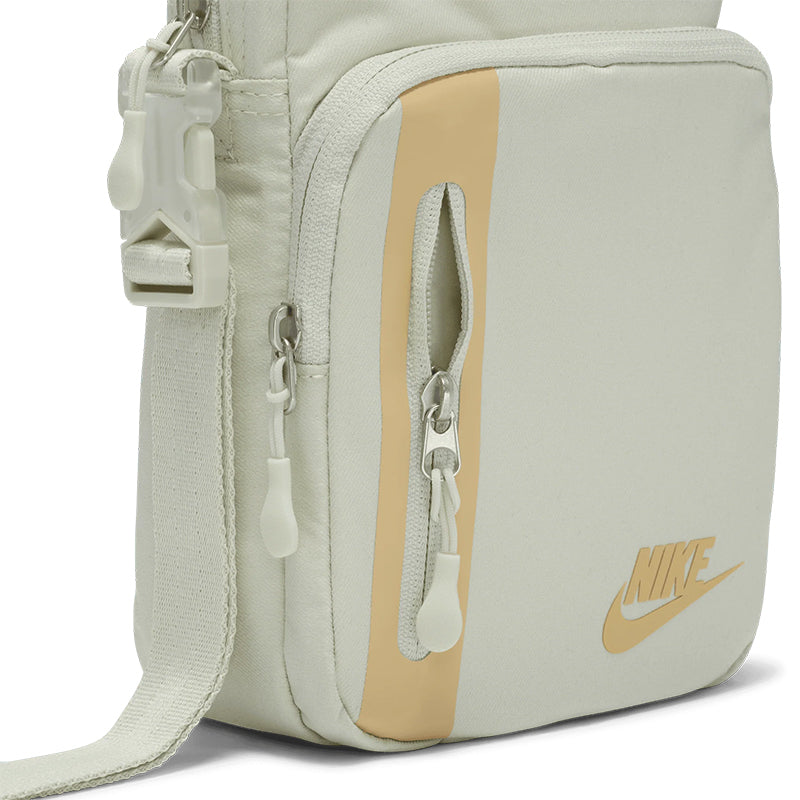 Nike Unisex Elemental Premium Crossbody Bag (4L)