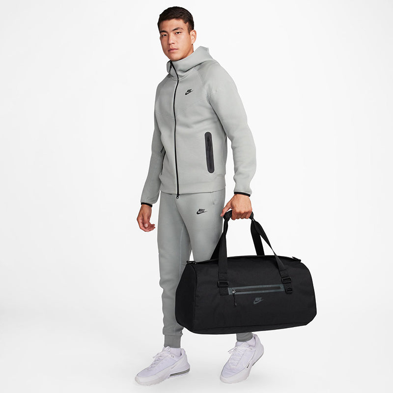 Nike Unisex Elemental Premium Duffel Bag (45L)