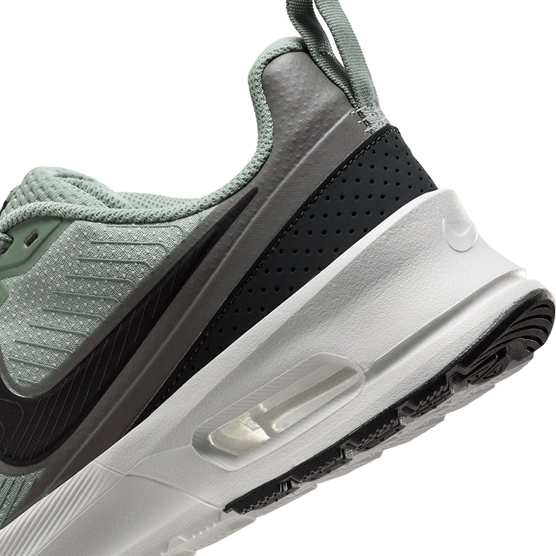 Nike Men's Air Max Nuaxis