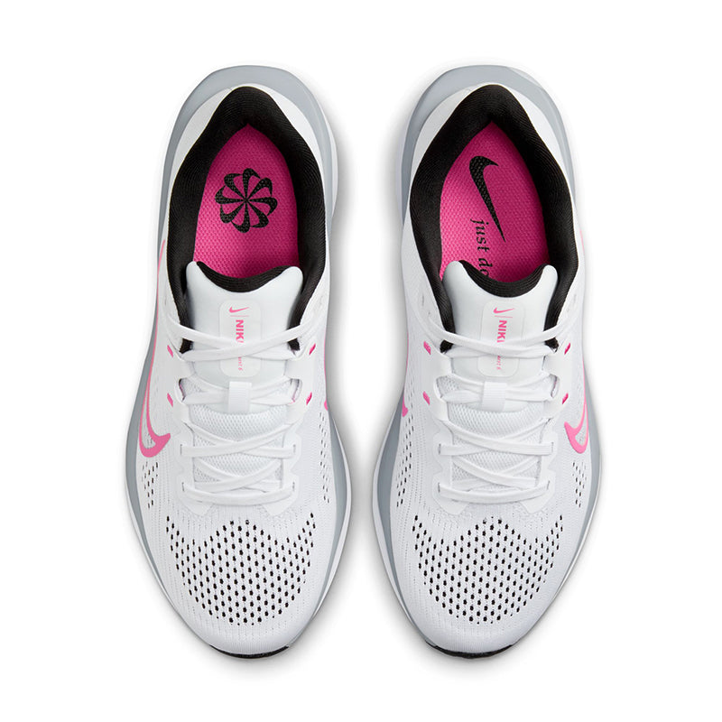 Nike Women's Quest 6