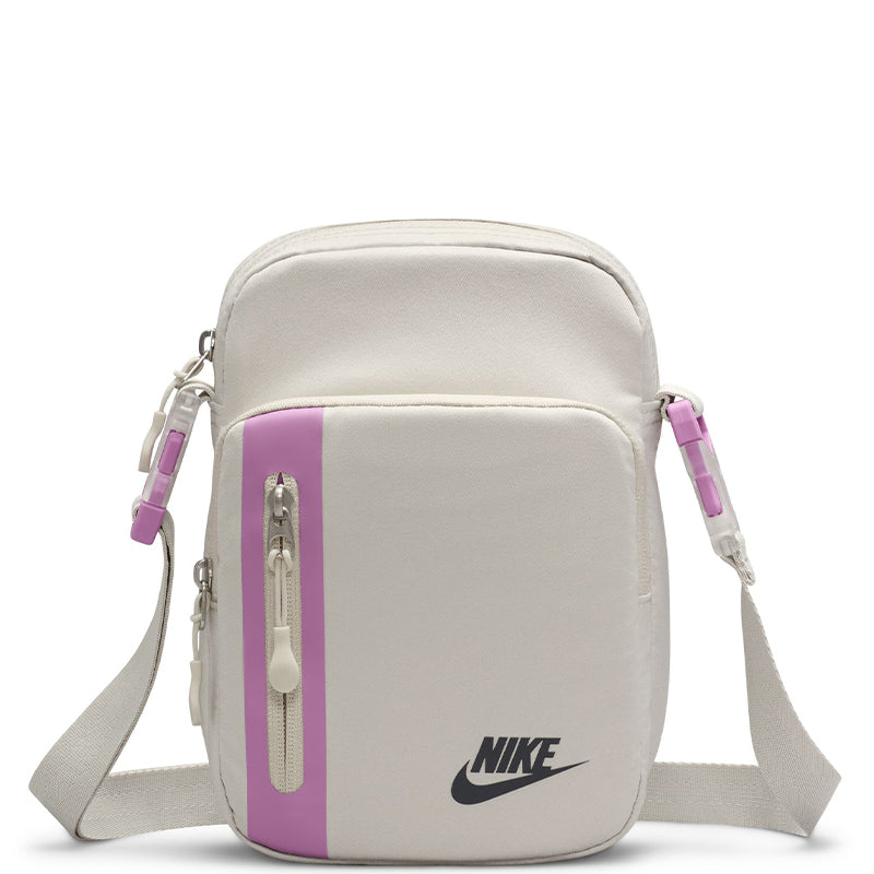 Nike body 2024 bag price