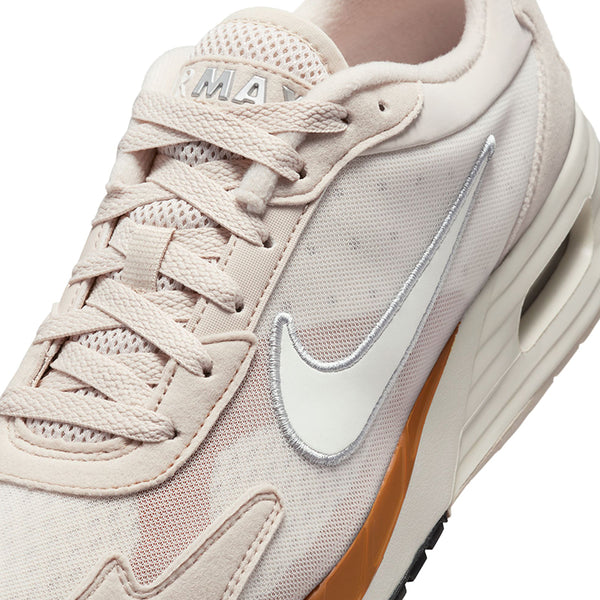 Nike Women's Air Max Solo