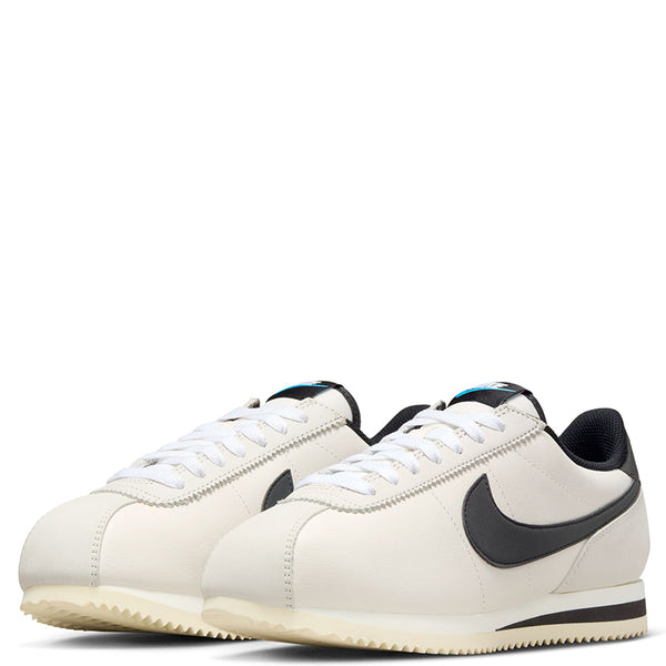 Nike Women's Cortez SE Leather