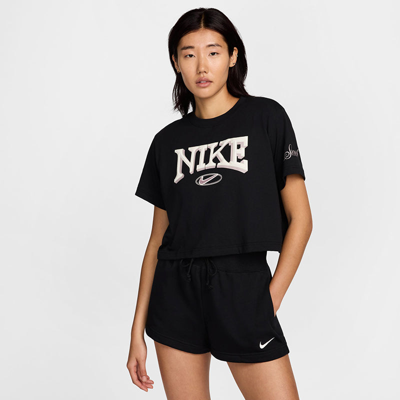 Nike Women's Sportswear Loose Short-Sleeve Cropped T-Shirt