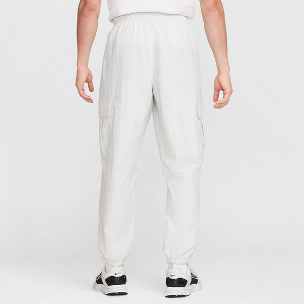 Nike Men's Club Woven Cargo Pants