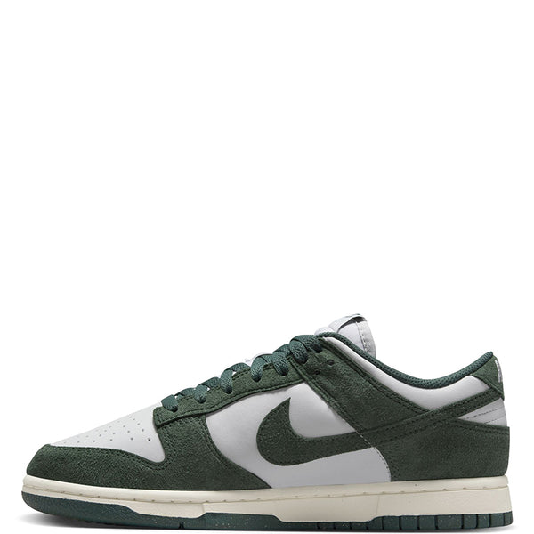 Nike Women's Dunk Low