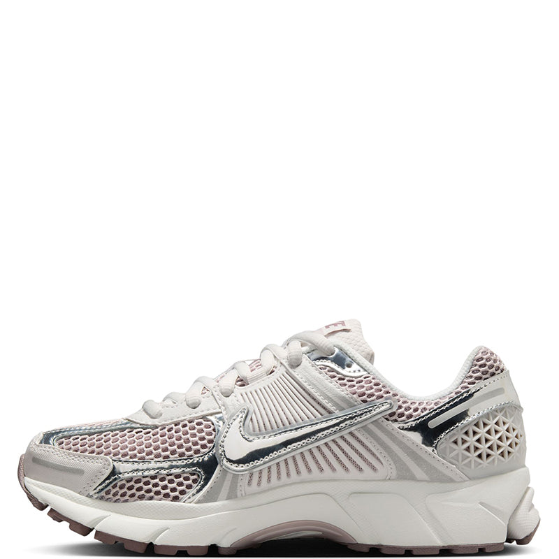 Nike Women's Zoom Vomero 5