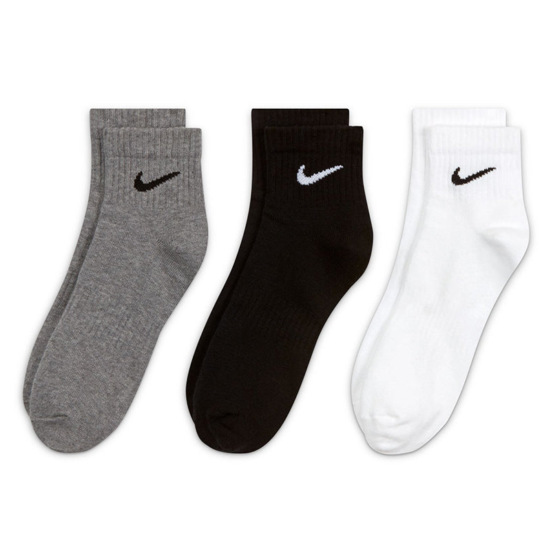 Nike Unisex Everyday Lightweight Training Ankle Socks (3 Pairs)